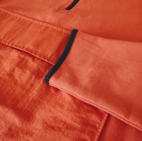 HALF ZIP LONG SLEEVED FLEECE W/ 4-WAY STRETCH LARGE - Picture 6 of 8